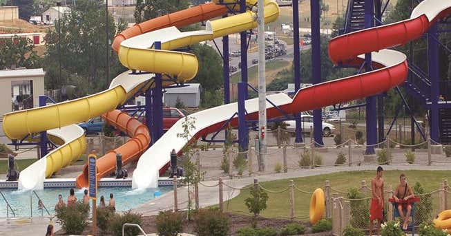 Somer Splash Waterpark, Somerset Roadtrippers