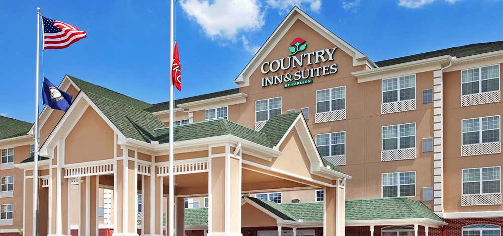 Photo of Country Hearth Inn - Bowling Green