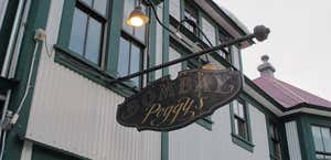 Bombay Peggy's Inn & Pub