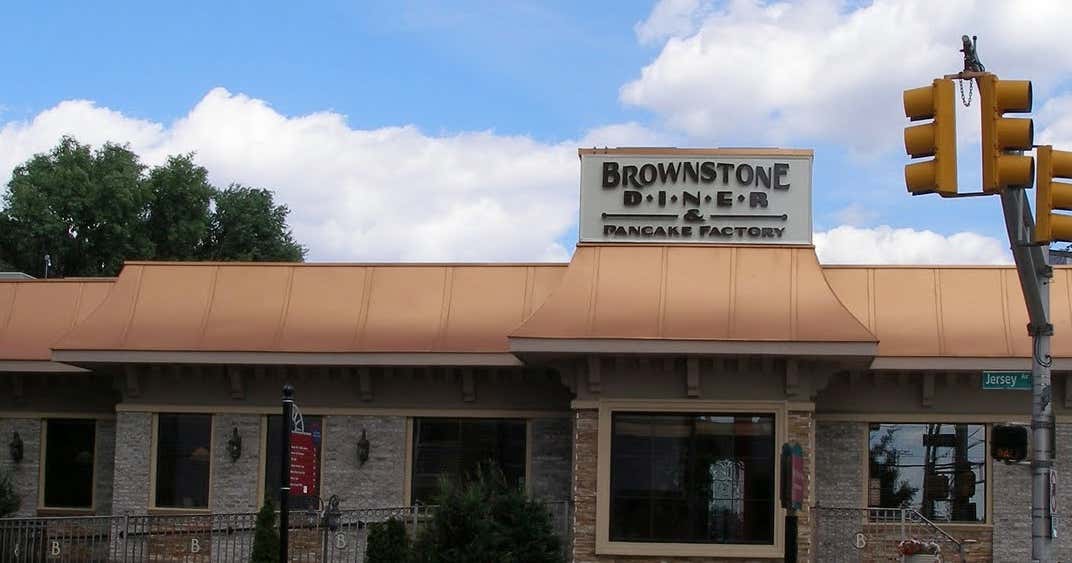 Brownstone Diner, Jersey City Roadtrippers