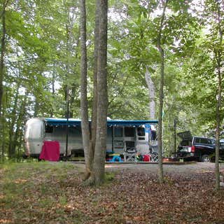 Twin Knobs Campground