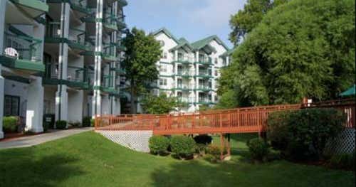 Carriage Place Resort, Branson Roadtrippers