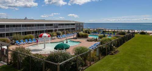 Photo of Riviera Beach Resort