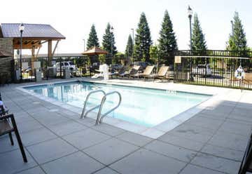 Photo of TownePlace Suites Redding