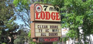 7 Mile Lodge