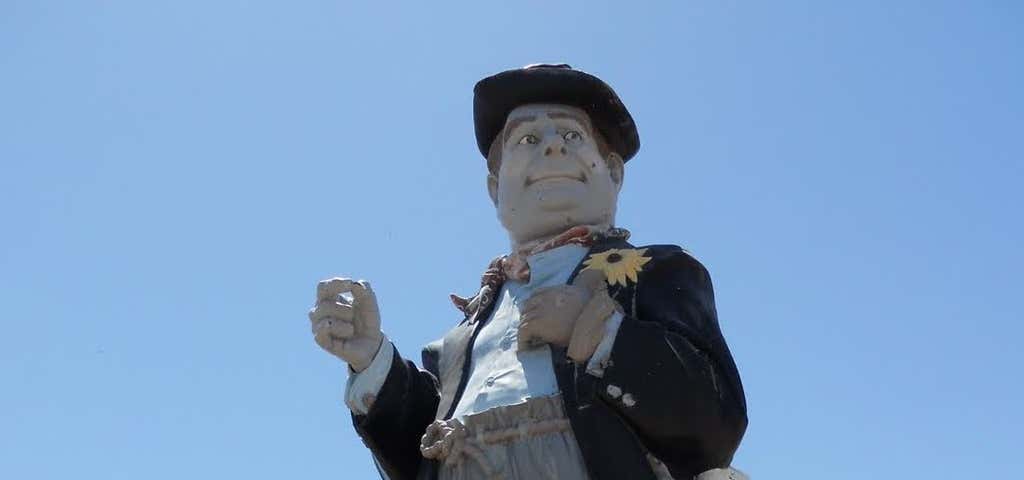 Photo of Hobo Joe Statue