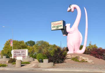 Photo of Dine-A-Ville Motel Dinosaur