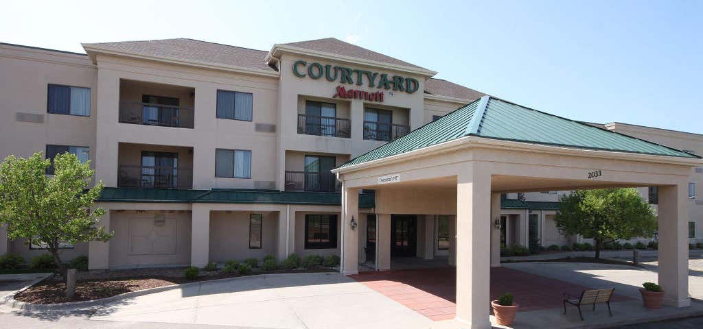 Photo of Courtyard by Marriott Topeka