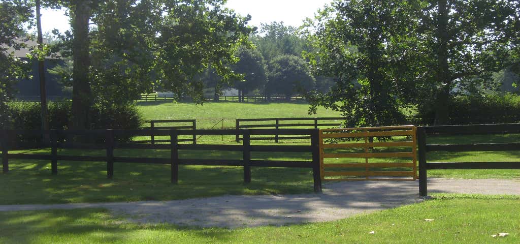Claiborne Farm, Paris | Roadtrippers