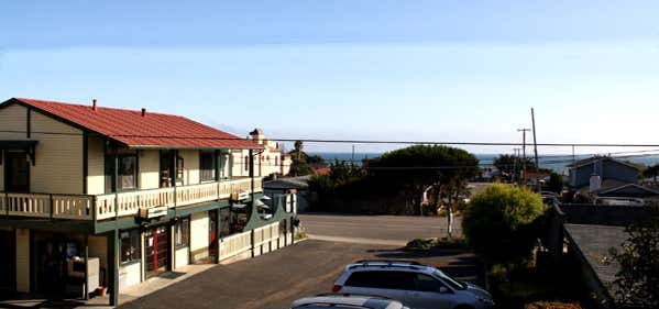 Photo of Beachwalker Inn