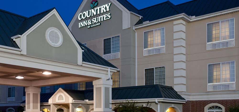 Photo of Country Inn & Suites by Radisson, Hot Springs, AR