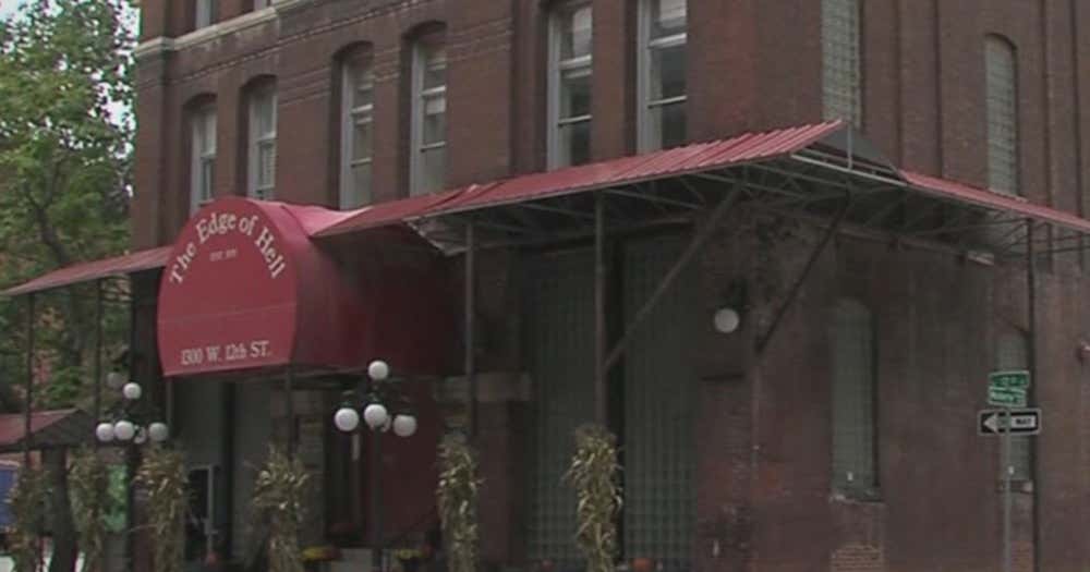 Edge of Hell Haunted House, Kansas City Roadtrippers