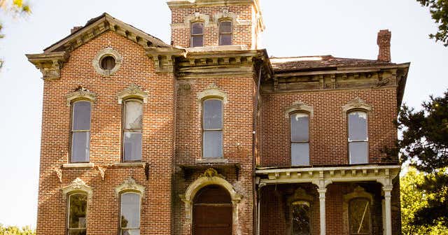 Sauer's Castle, Kansas City | Roadtrippers