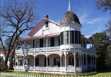 Photo of Gruene Mansion Inn
