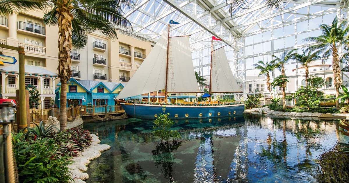 Gaylord Palms Resort Convention Center  Kissimmee Roadtrippers