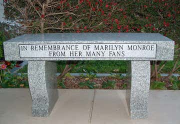 Photo of Resting place of Marilyn Monroe