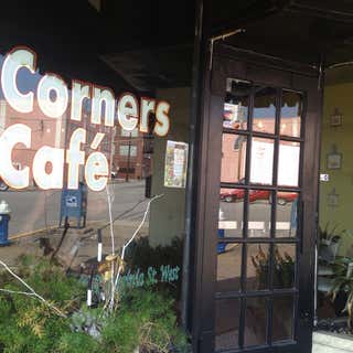 5 Corners Cafe