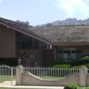 The Brady Bunch House