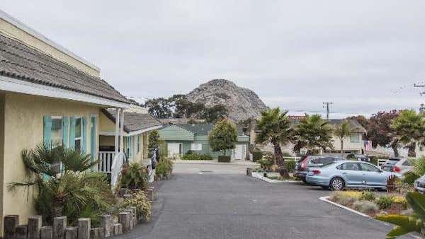 Beach Bungalow Inn and Suites, Morro Bay - CA | Roadtrippers
