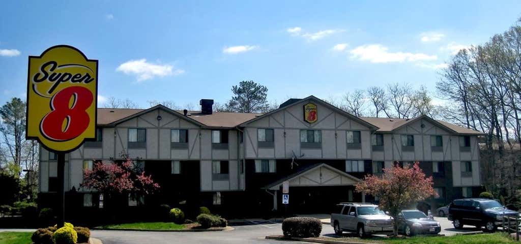 Photo of Super 8 by Wyndham Athens TX