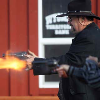 Cheyenne Gunslingers