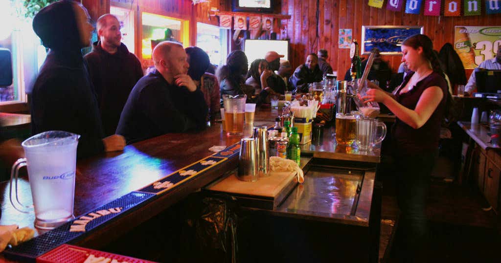 D & H Jamaican Cuisine, Newark Roadtrippers