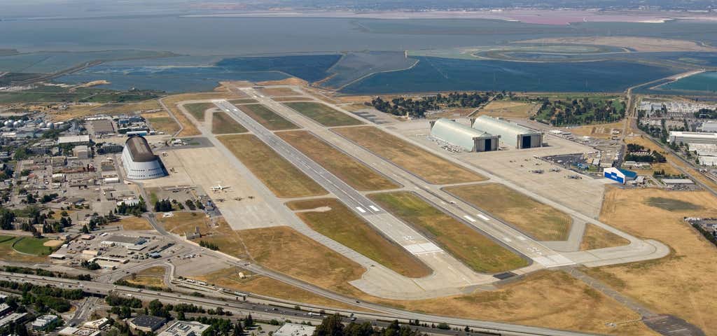 Photo of Moffett Federal Airfield