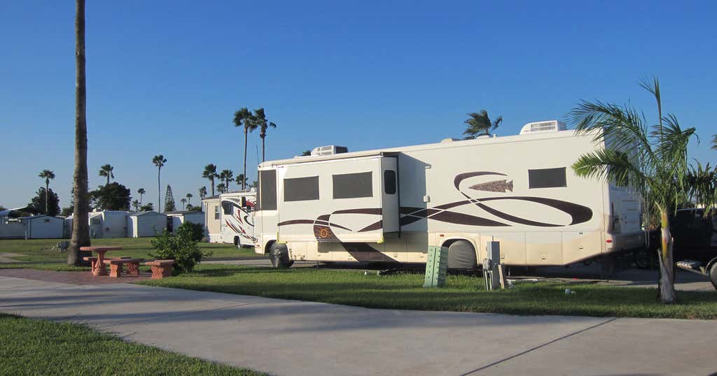 Sunshine RV Resort, Lake Placid Roadtrippers