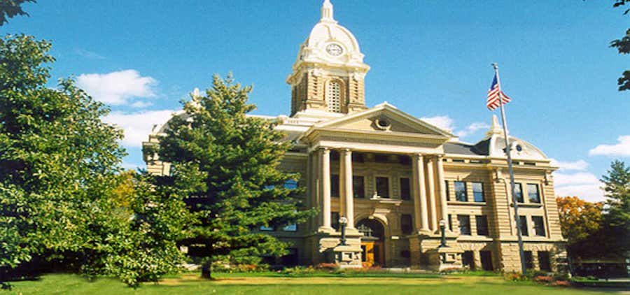 Photo of Ingham County Courthouse