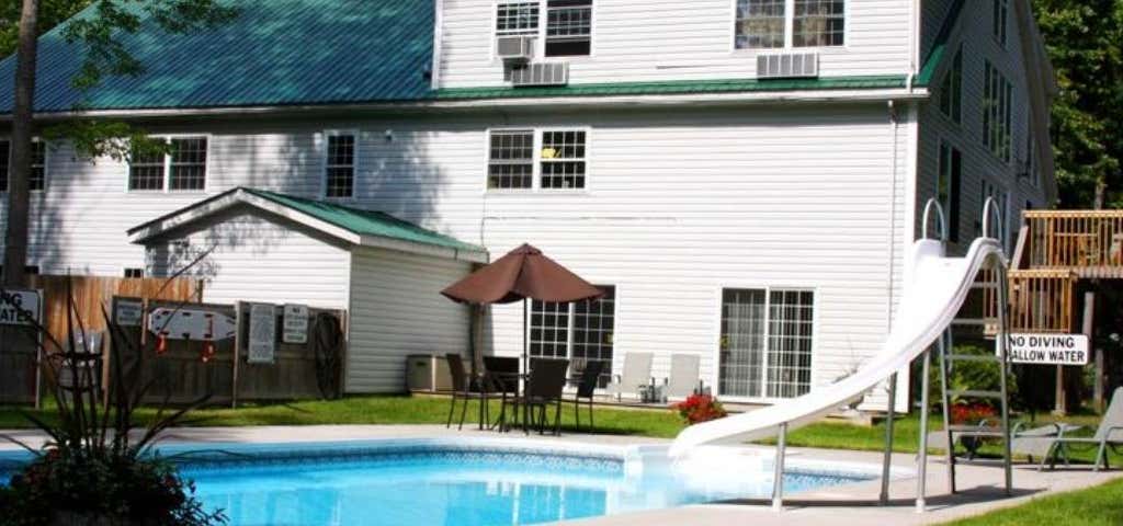 Photo of Timber House Country Inn Resort