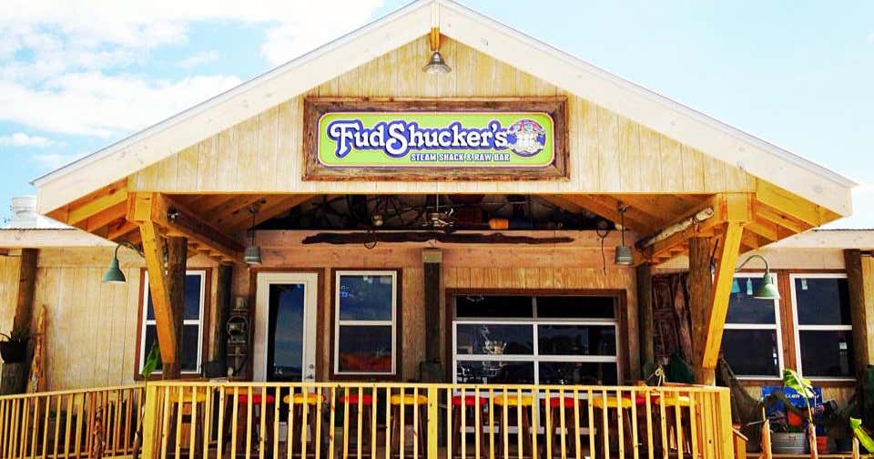 Fudpucker's, Destin Roadtrippers
