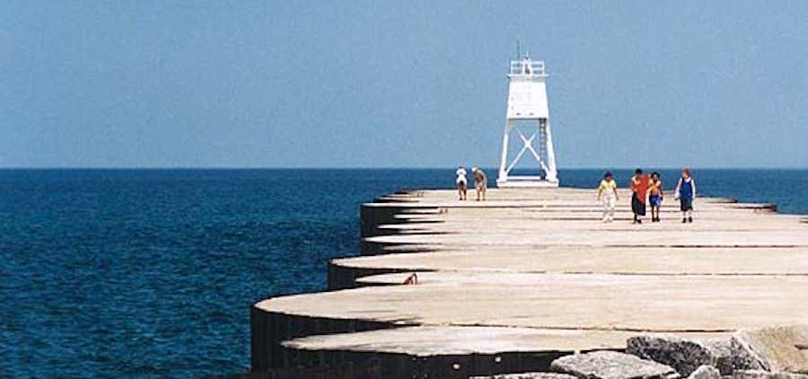 Photo of Grand Marais Harbor Range Lighthouse