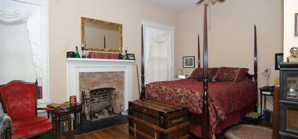 Photo of Hall Place Bed & Breakfast