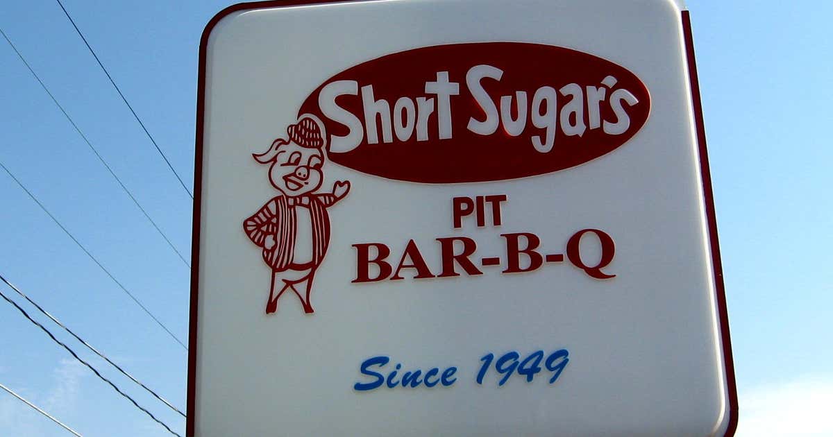 Short Sugar's DriveIn & PIt BBQ, Reidsville Roadtrippers