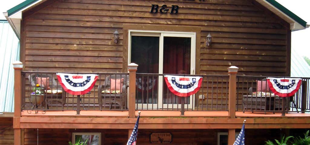 Photo of Eagles View Bed & Breakfast