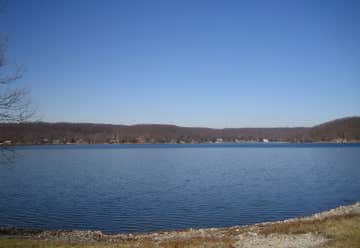Photo of Grandview Lake