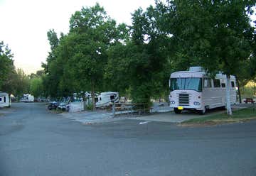 Photo of Bakersfield RV Travel Park