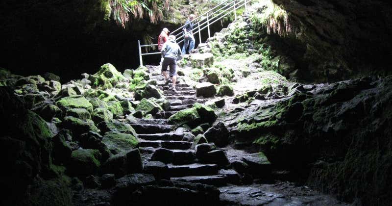 Ape Caves, Cougar Roadtrippers