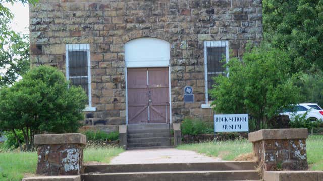 Rock School House Museum Mineral Wells Tx Roadtrippers
