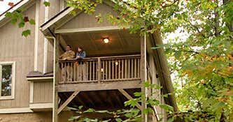 Treetop Roundhouse, Parkers Lake Roadtrippers