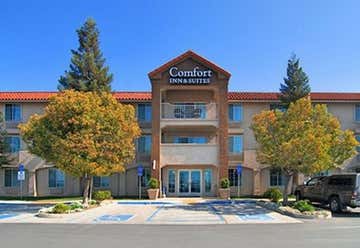 Photo of Comfort Inn & Suites Visalia - Sequoia