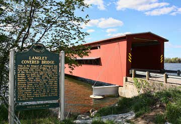 Photo of Langley Covered Bridge