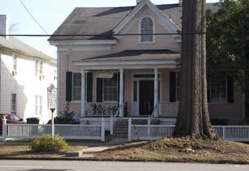 Photo of Chesnut Cottage Bed & Breakfast