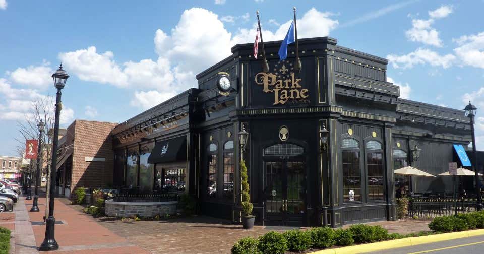 Park Lane Tavern, Fredericksburg Roadtrippers