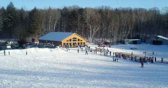 Kettlebowl Ski Area, Langlade Roadtrippers