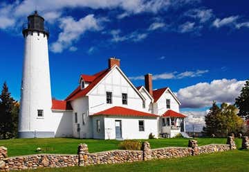 Photo of Point Iroquois Lighthouse