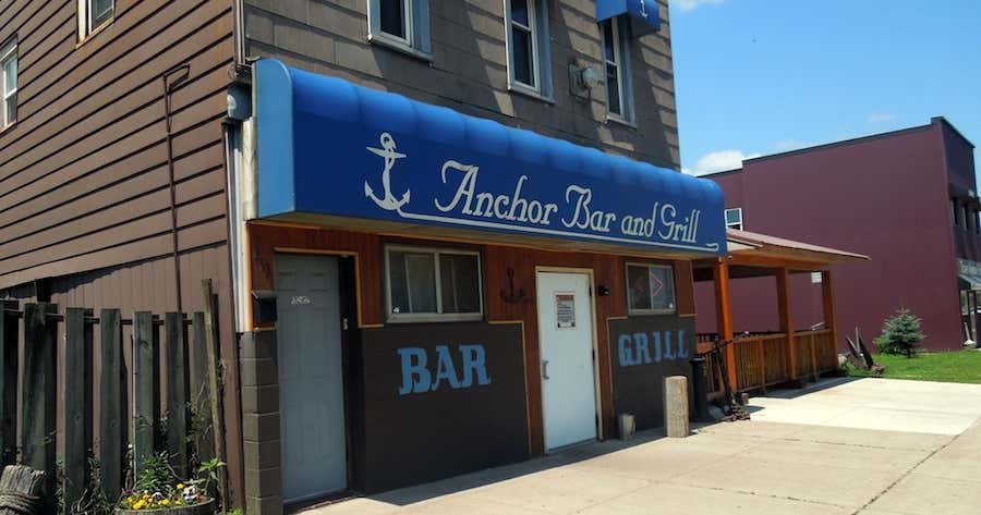 Anchor Bar 12, Superior Roadtrippers