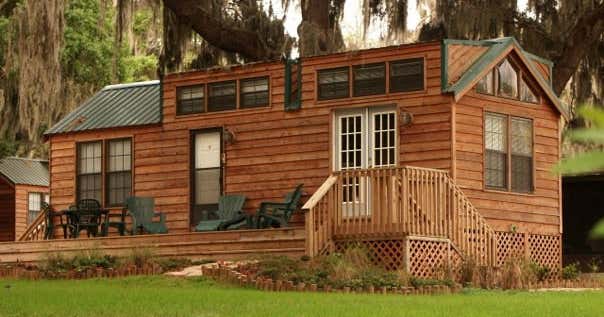 Oak Harbor Lodging & RV Park, Haines City Roadtrippers