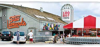 Photo of Worlds Largest Dairy Store-Stew Leonards Original store