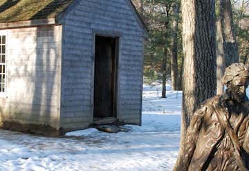Photo of Thoreau's Cabin & Statue